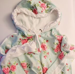 Comfortable Hoodi set